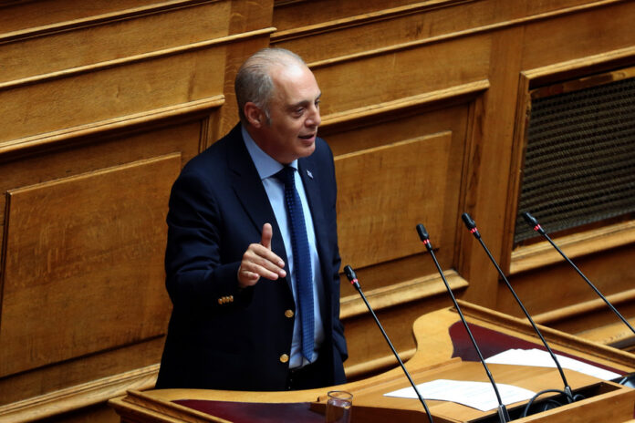 ΒΟΥΛΗ ΟΛΟΜΕΛΕΙΑ ΣΥΖΗΤΗΣΗ ΓΙΑ ΤΗΝ ΑΡΣΗ ΑΣΥΛΙΑΣ 13 ΒΟΥΛΕΥΤΩΝ ΤΗΣ ΝΕΑΣ ΔΗΜΟΚΡΑΤΙΑΣ